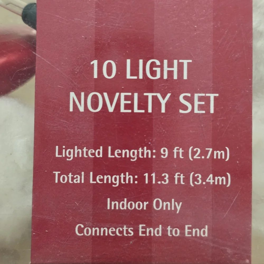 New Santa Red Mittens 10 Light Set Novelty Christmas Lights, 2004,